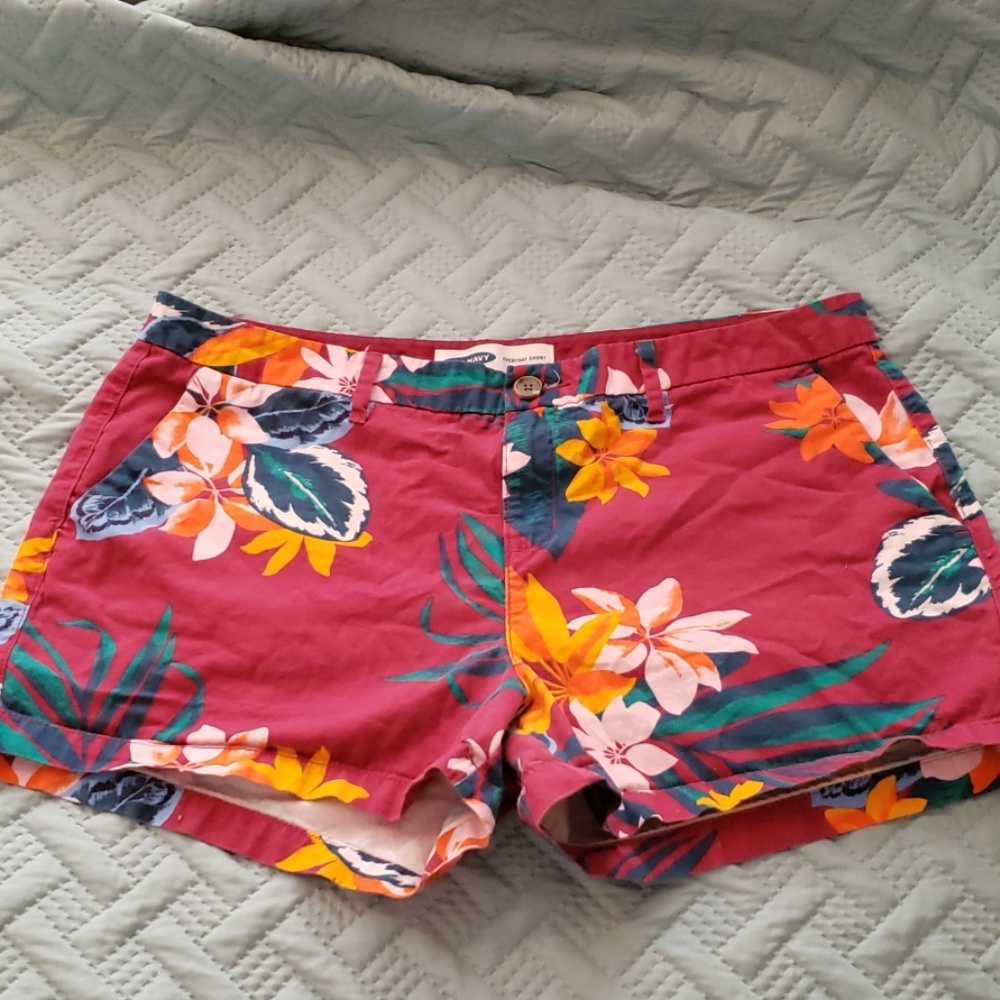 Tropical print shorts
